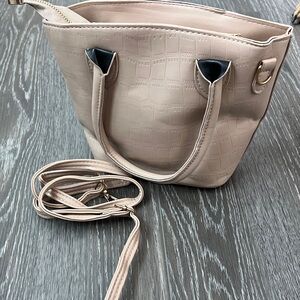 Elegant Beige Tote Bag